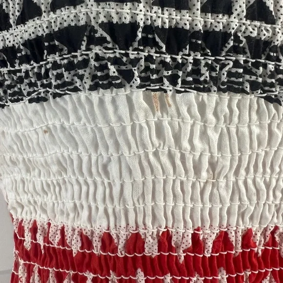 EN CRÈME Smocked Boho Pom Pom Mini Dress Red Cream Black Size XS TINY FLAW - Picture 7 of 11